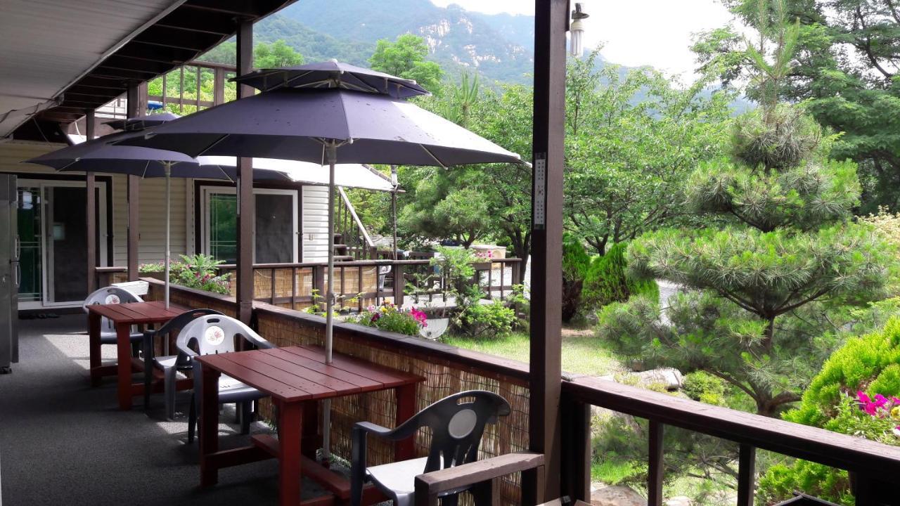 Chamjoeun Pension Chech'ŏn Buitenkant foto